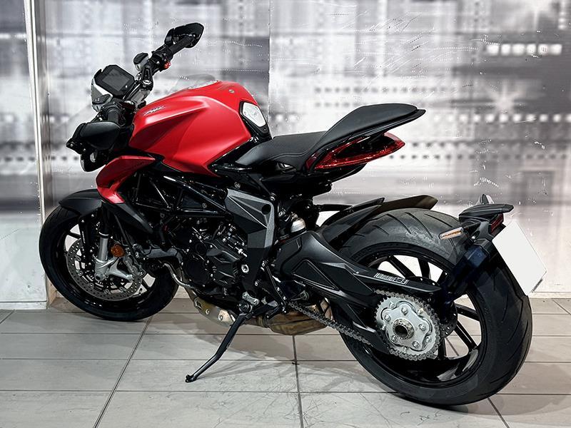 MV Agusta Dragster 800 Rosso