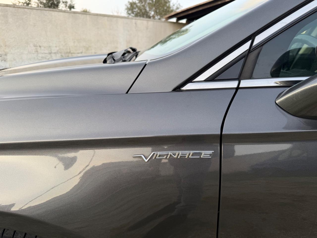 Ford Mondeo Full Hybrid 2.0 187 CV eCVT 4 porte Vignale