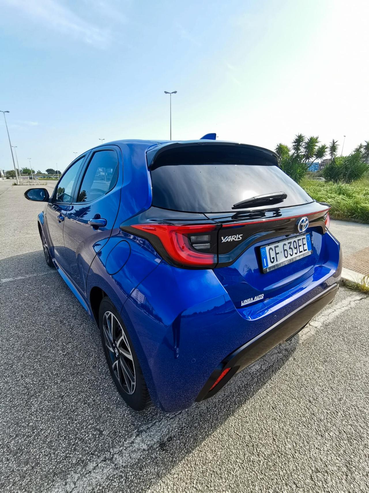 Toyota Yaris 1.5 Hybrid 5 porte Lounge