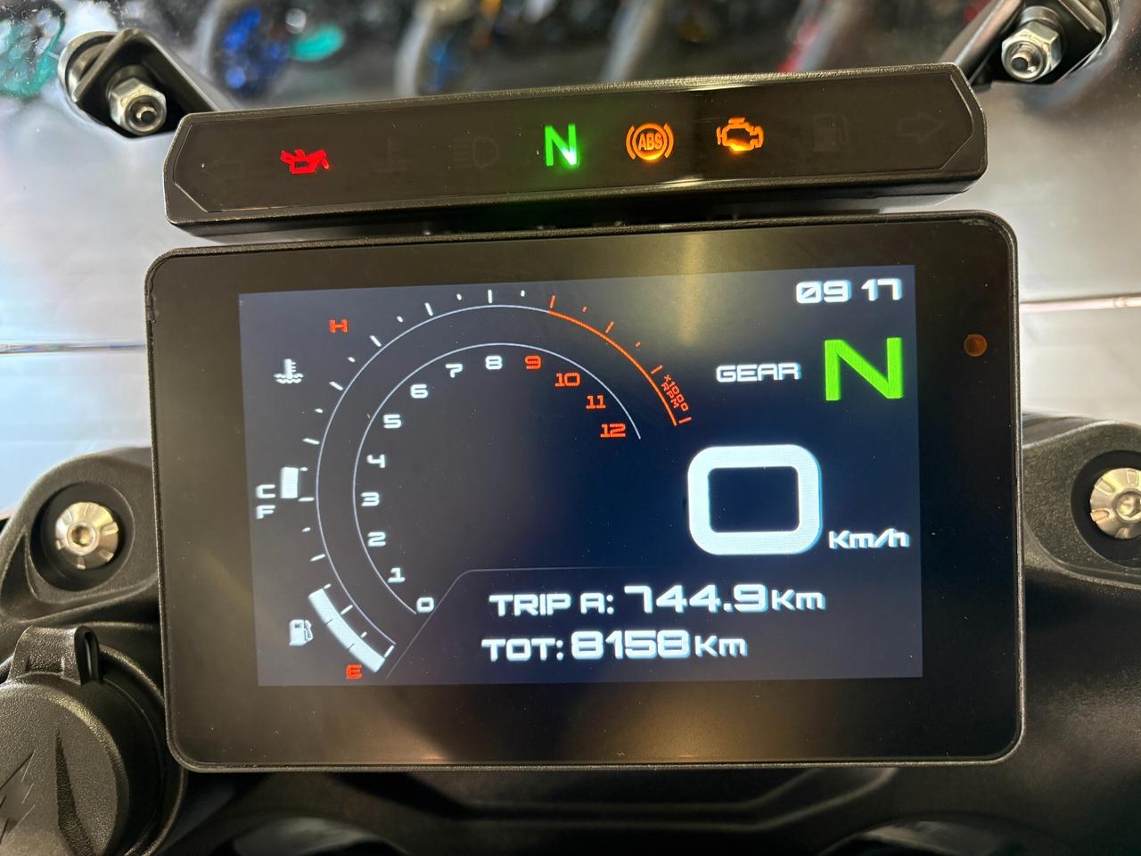 Benelli TRK 702 X
