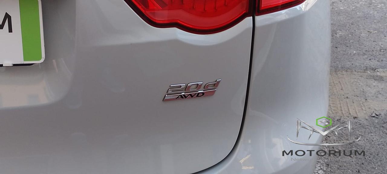 Jaguar F-Pace 2.0cc 180cv PORTFOLIO