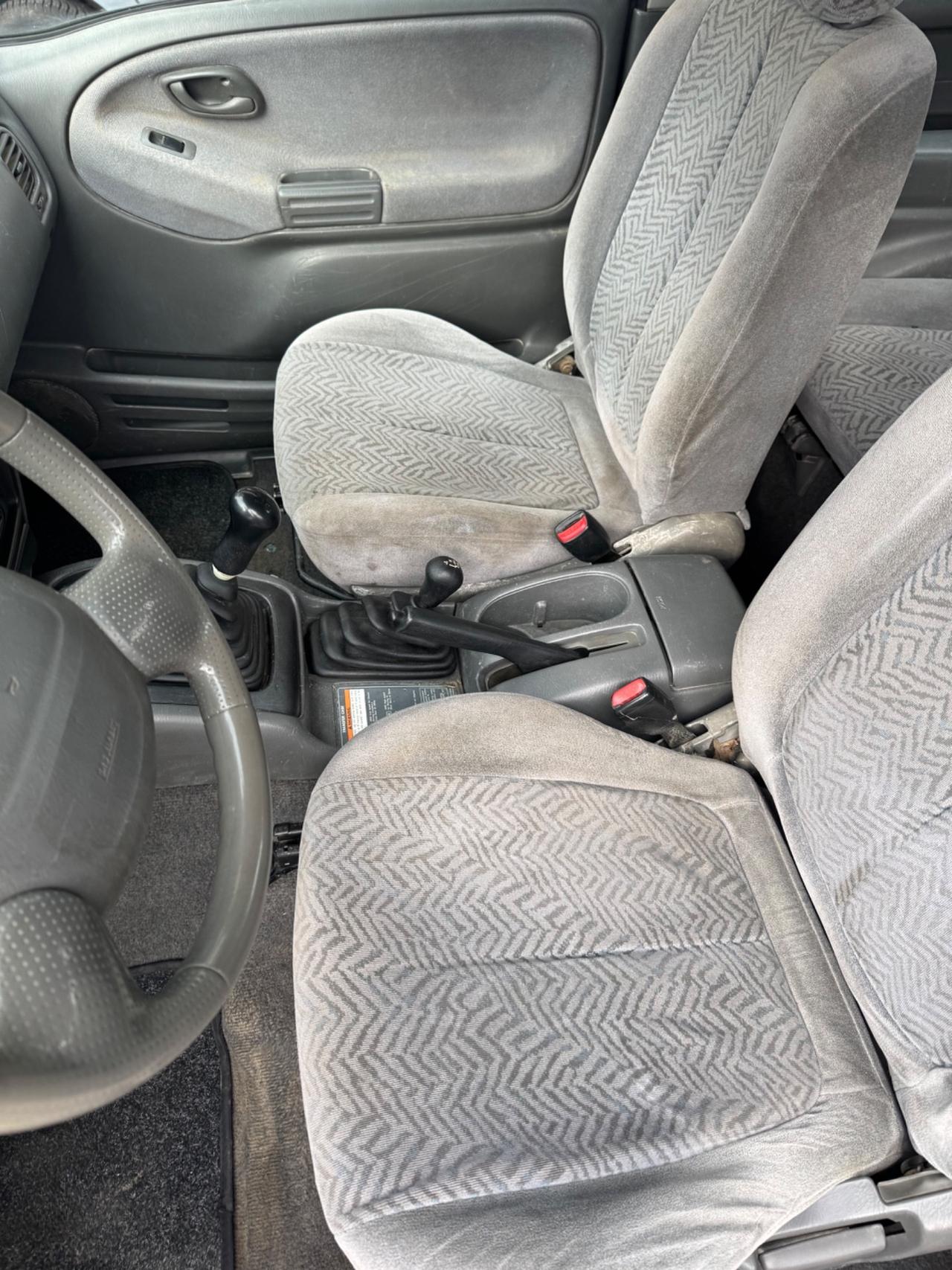 Suzuki Grand Vitara 1.6i 16V cat 3 porte