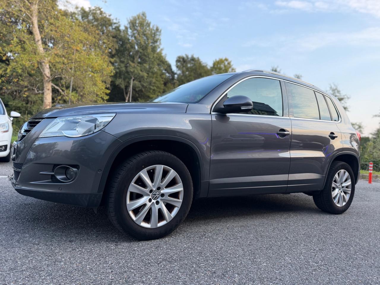 Volkswagen Tiguan 2.0 TDI DPF 4MOTION*Automatik*Cerchi*