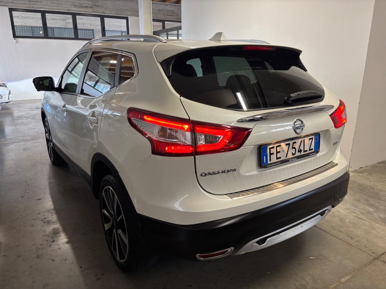Nissan Qashqai 1.2 BENZINA DIG-T TEKNA