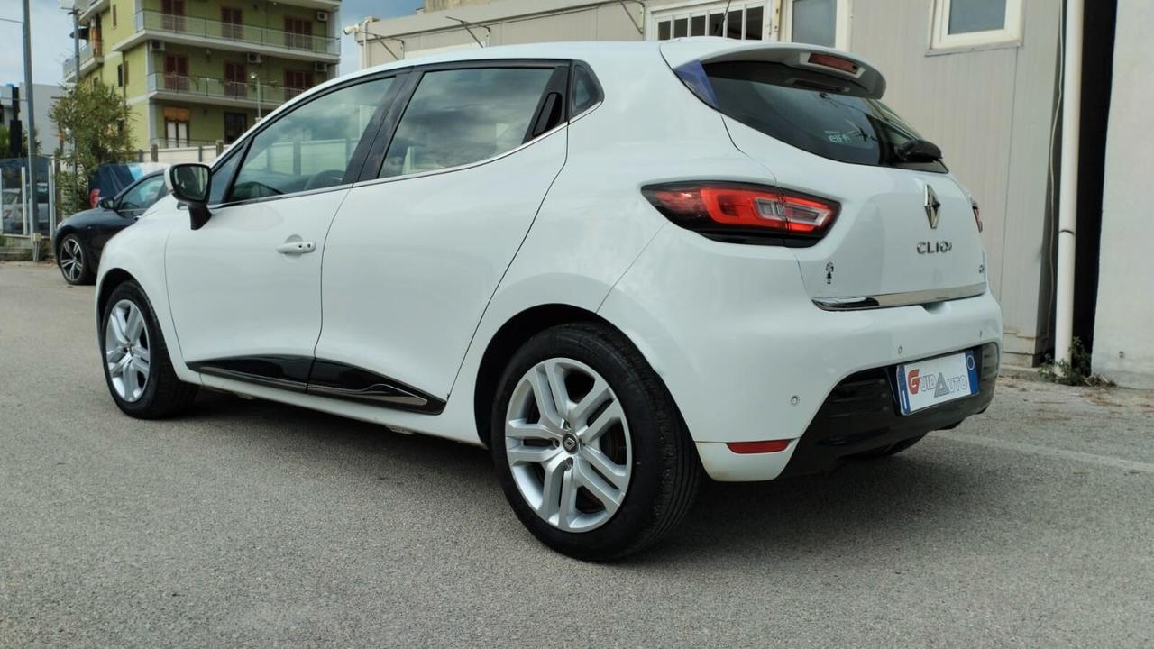 Renault Clio dCi 8V 90CV Start&Stop 5 porte Energy Intens