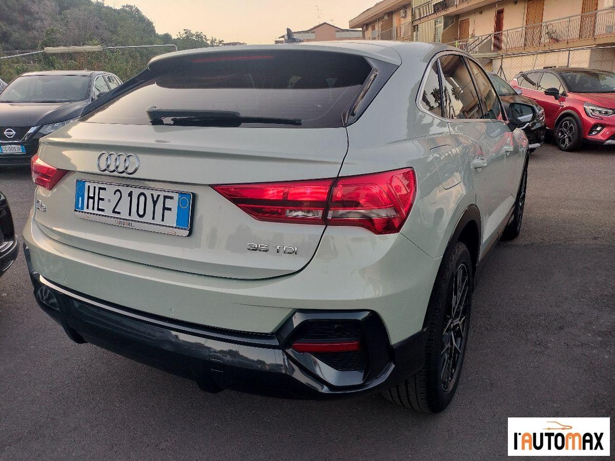AUDI - Q3 Sportback TDI S tronic S line edition