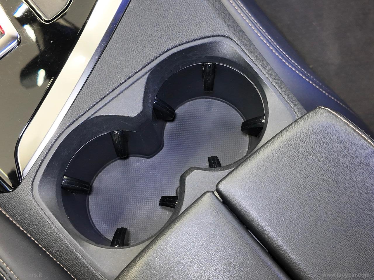 PEUGEOT 3008 BlueHDi 130 S&S EAT8 GT Line