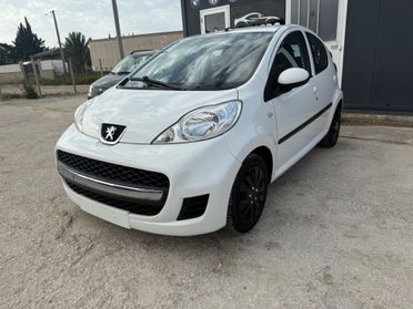Peugeot 107 1.0 68CV 5p. Desir