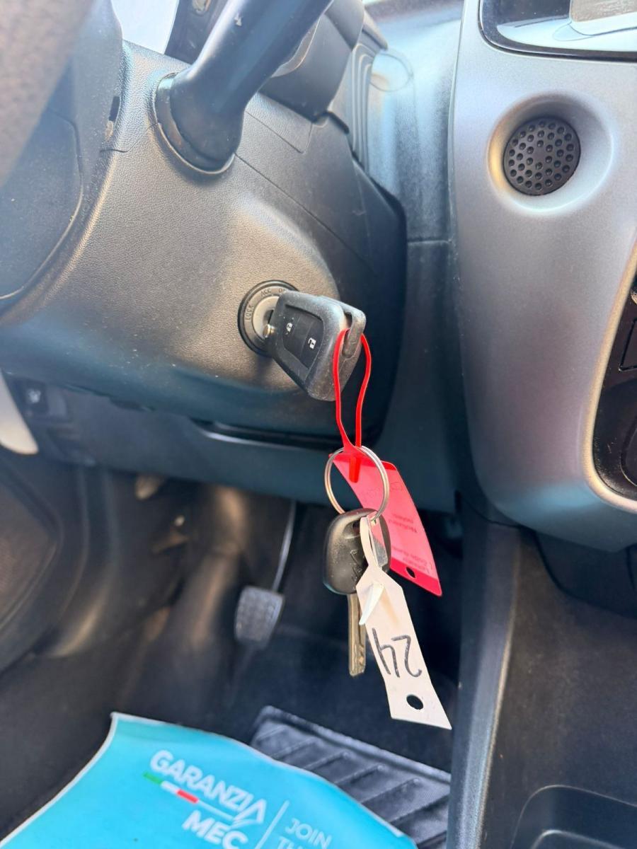 PEUGEOT - 108 - VTi 68 CV 5 porte Allure TOP!