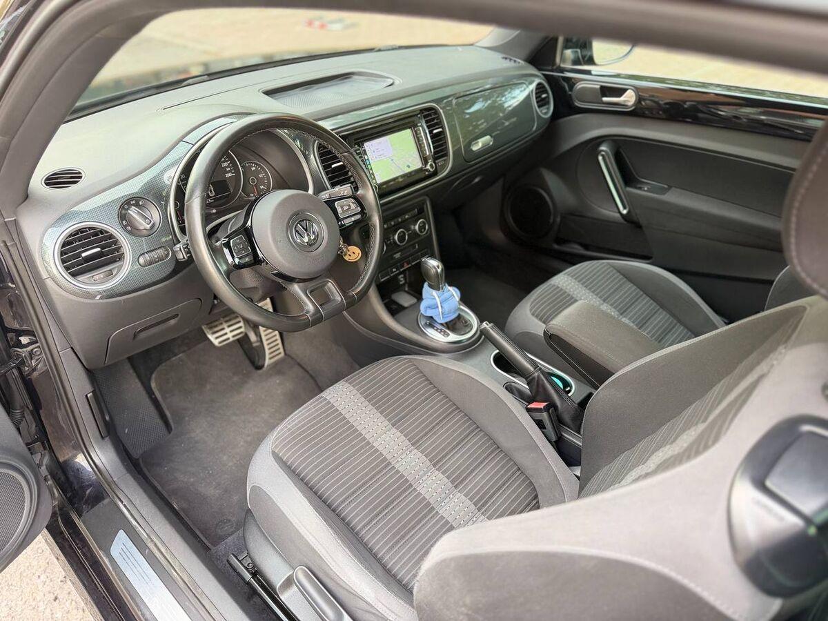 Volkswagen Maggiolino Berlina 2.0 tsi Sport dsg