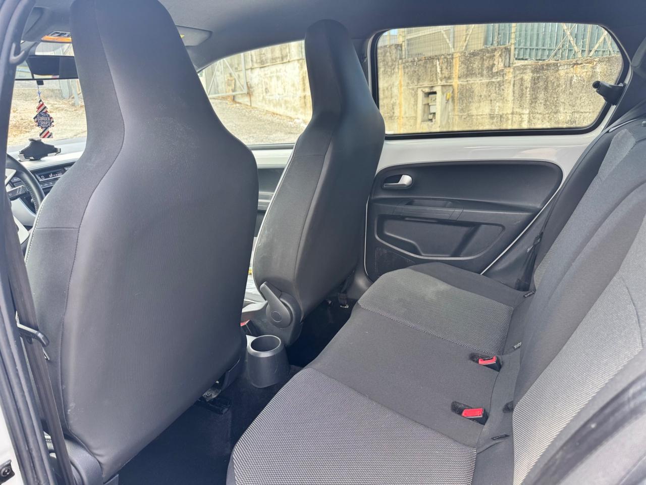 Seat Mii 1.0 68 CV 5 porte Chic Ecofuel