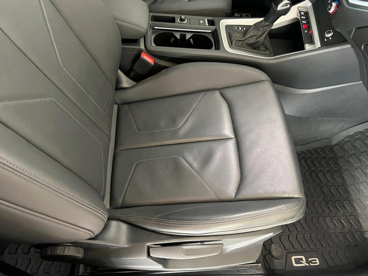 Audi Q3 SPB 35 TDI S tronic Business Plus