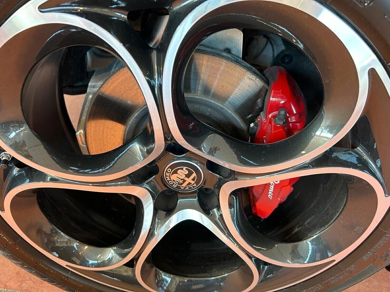 Alfa Romeo Stelvio VELOCE 2.2 Turbodiesel 210 CV AT8 Q4 SPOTICAR