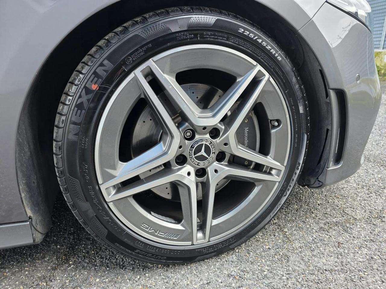 Mercedes-benz A 220 Automatic 4Matic Premium AMG L
