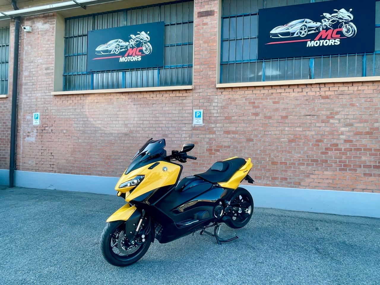 Yamaha TMAX 560 2022- TAGLIANDATO COMPLETO 11/2025