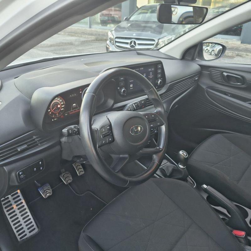 Hyundai Bayon 1.2 MPI MT XLine 84 CV