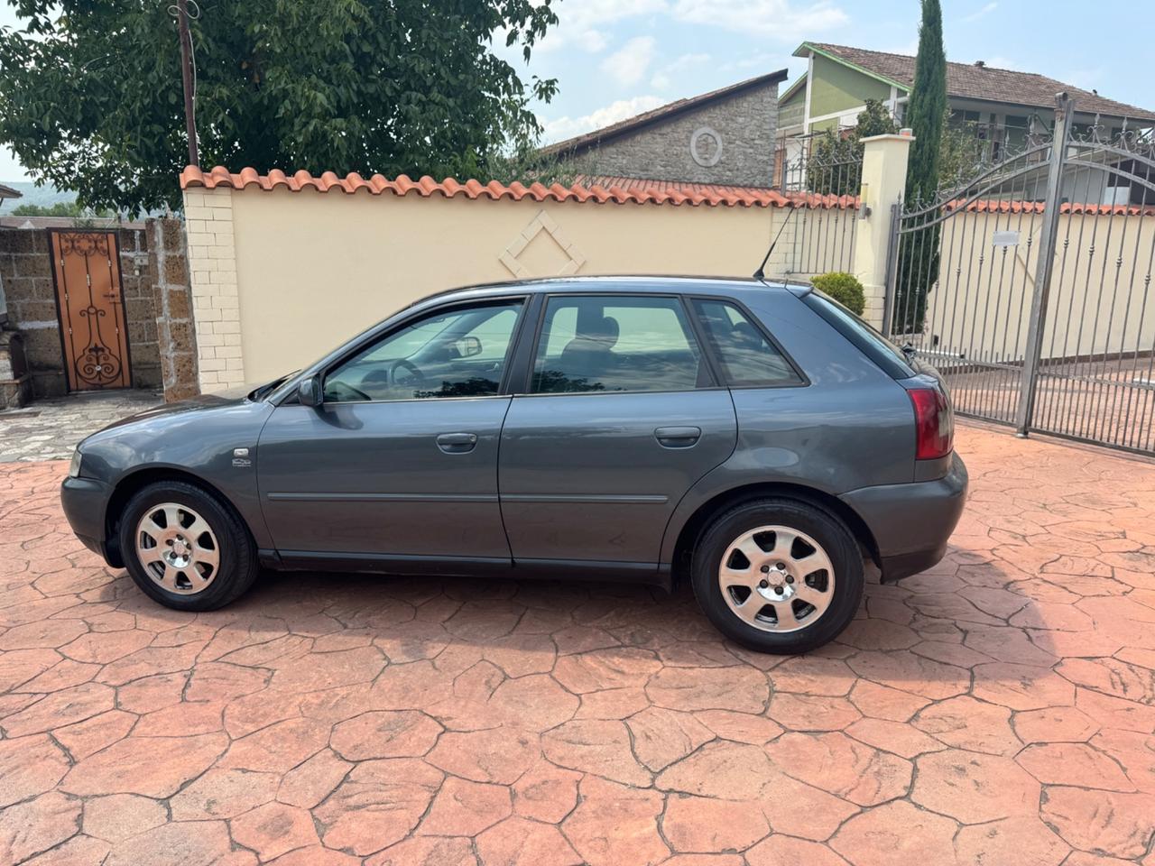 Audi A3 1.9 TDI/130cv 5porte consegna tutta italia
