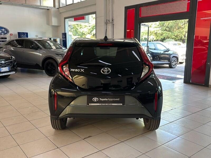 Toyota Aygo X 1.0B (72 CV) Active