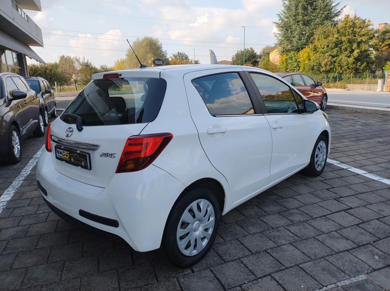 Toyota Yaris 1.0 5 porte Active