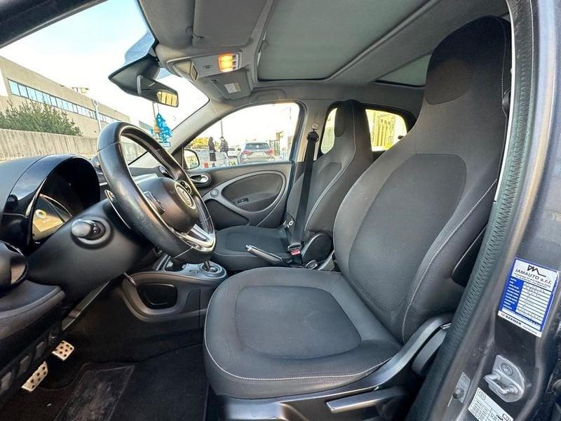 smart forfour 0.9 Turbo 90cv twinamic Brabus Style