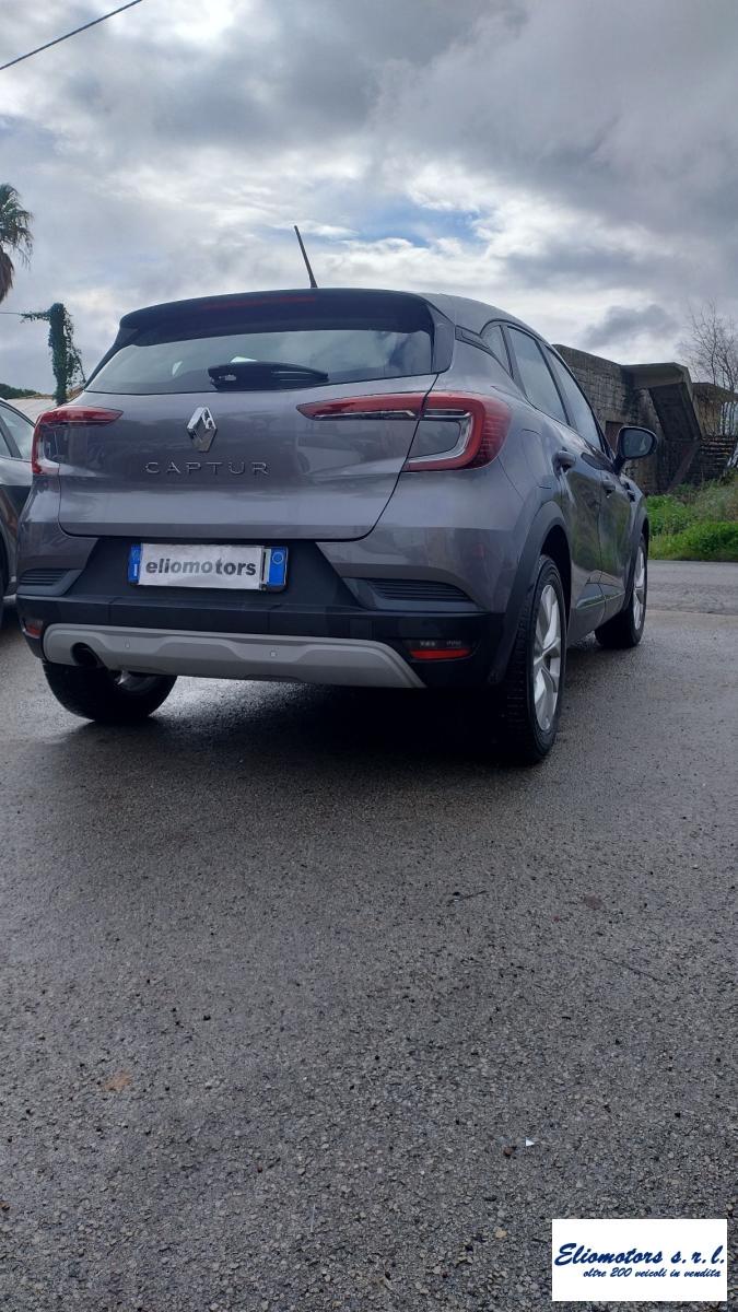 RENAULT - Captur - Blue dCi 8V 115 CV EDC Business