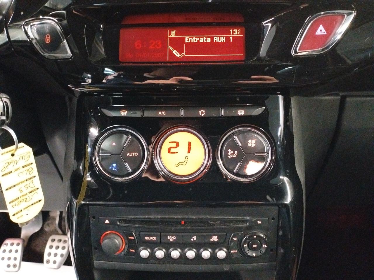 Citroen DS3 1.2 vti Just Black c/clima 82cv