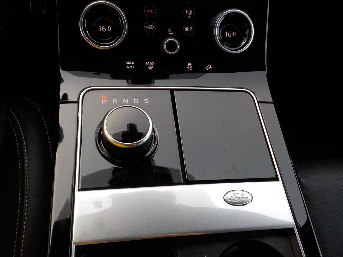 Land Rover Range Rover Velar 2.0D 180 CV R-Dynamic S