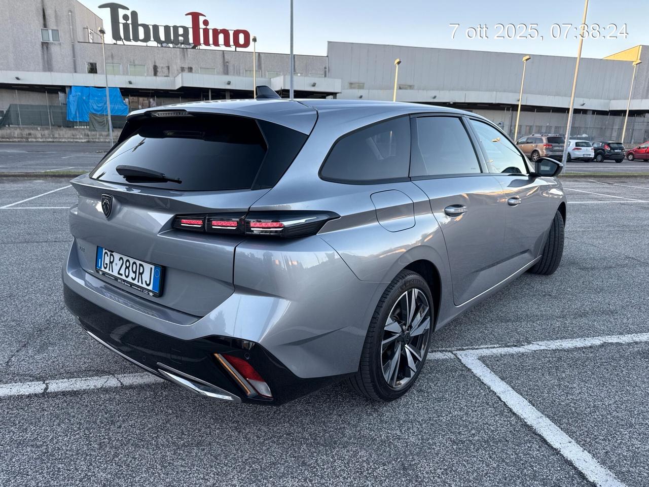 Peugeot 308 BlueHDi 130 S&S EAT8 SW Allure