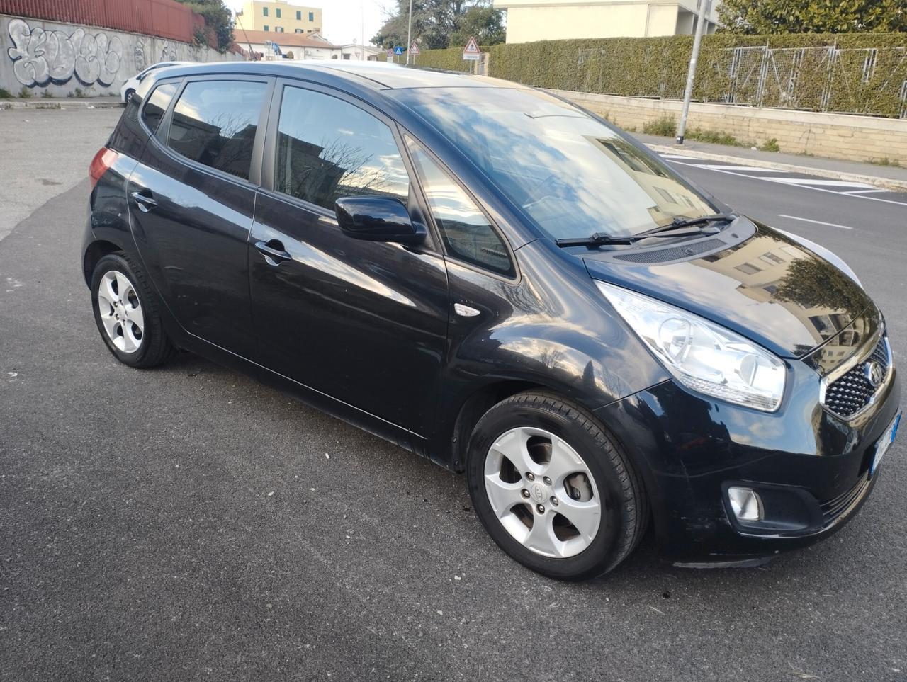 Kia Venga 1.6 CVVT Auto. Cool