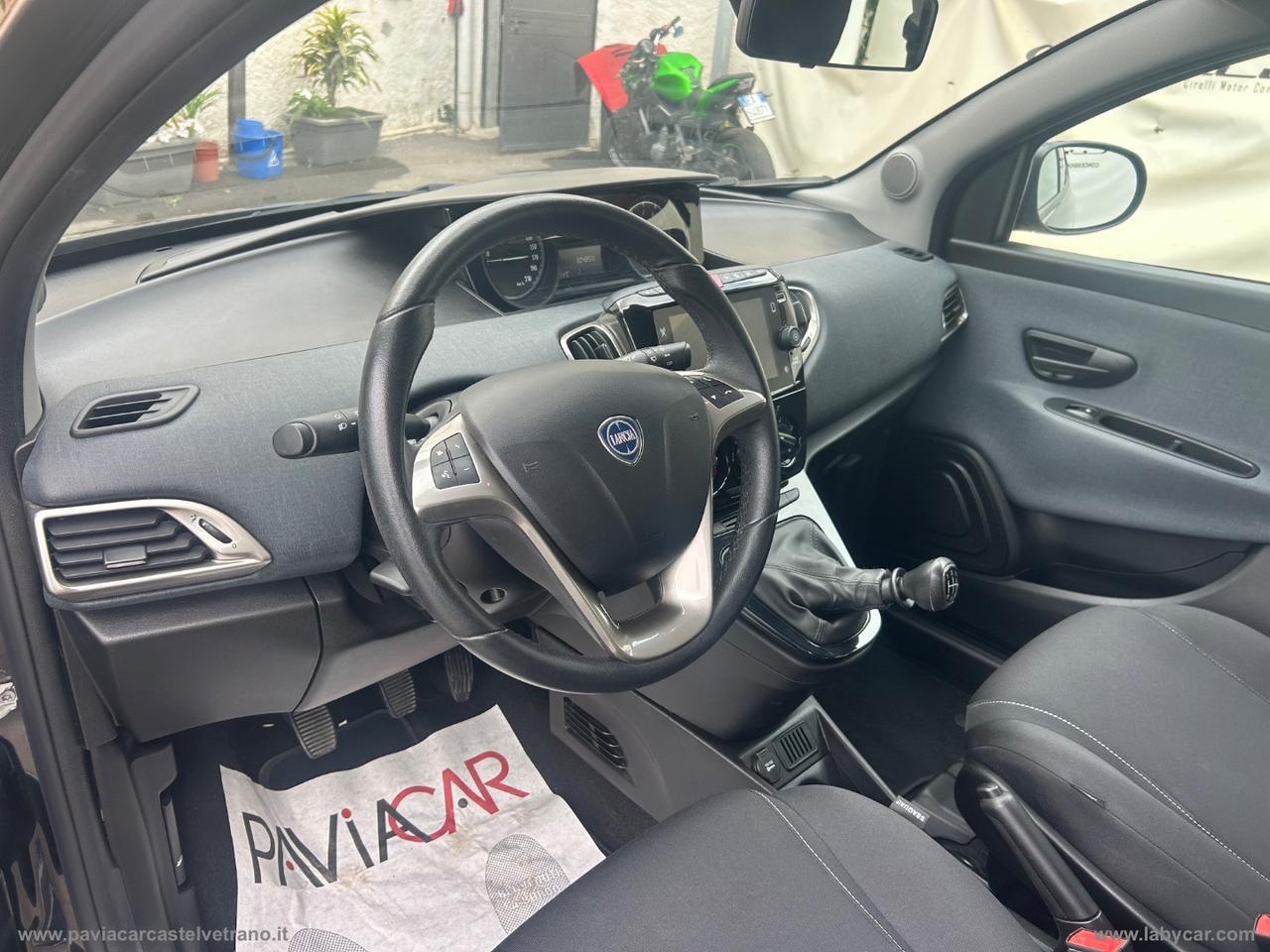LANCIA Ypsilon 1.0 FireFly 5p.S&S Hybryd Gold