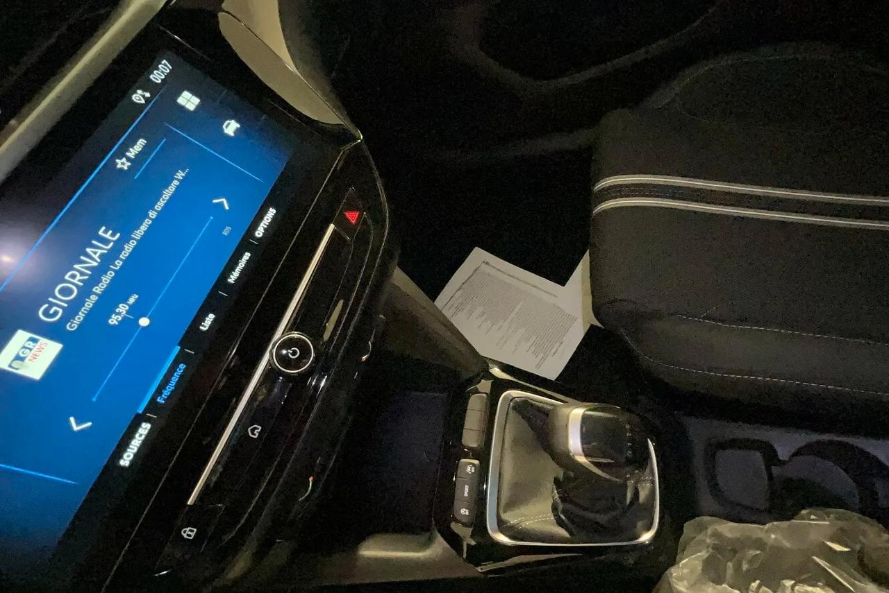 Opel Corsa 1.2 100 CV YES