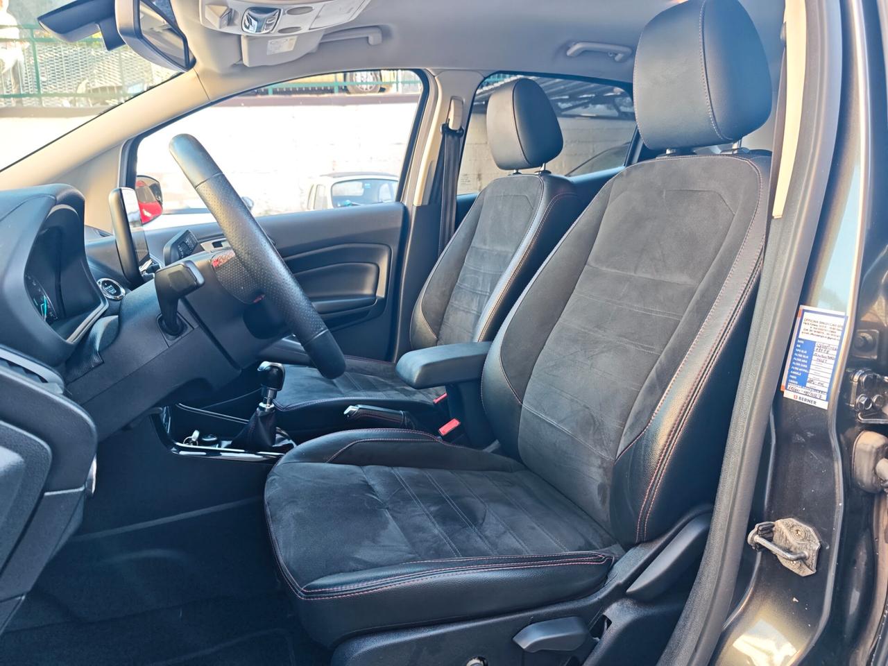 Ford EcoSport 125CV ST-LINE