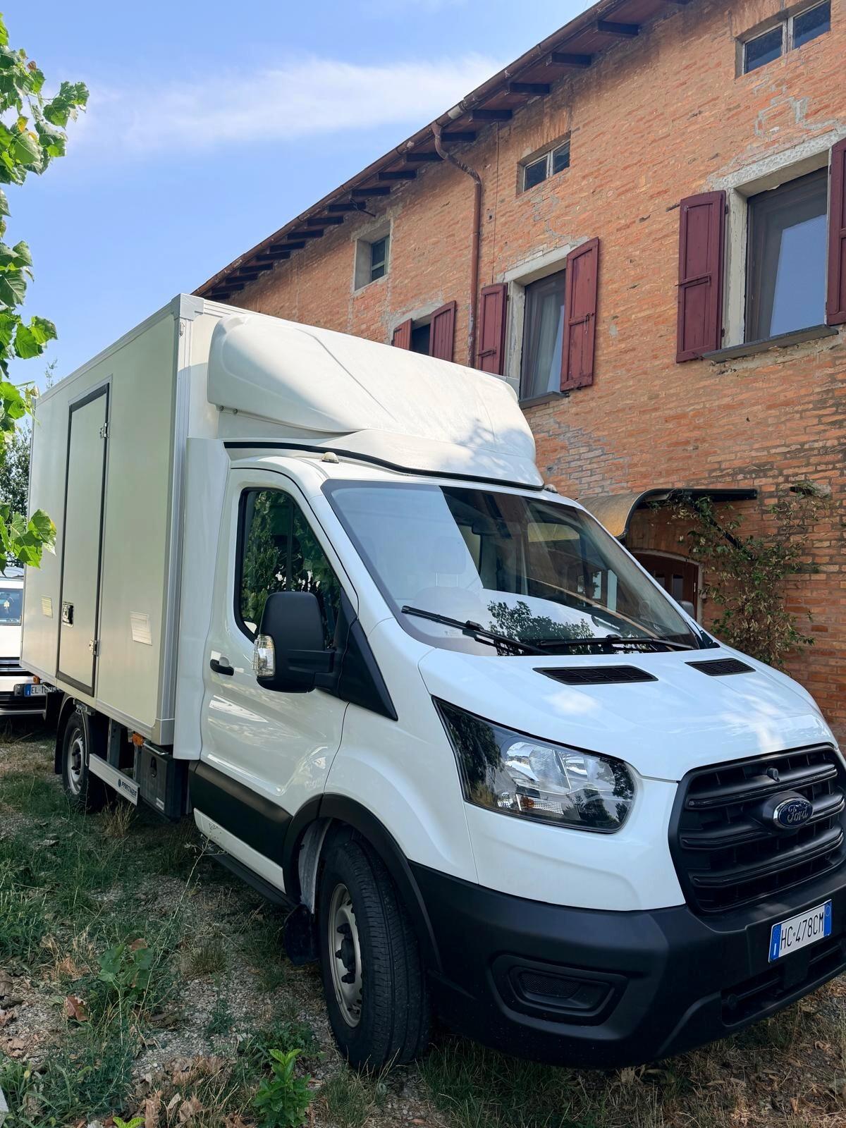Ford Transit 2.0 TDCi 131 CV Box in Alluminio – 2022 – Solo 3.247 km