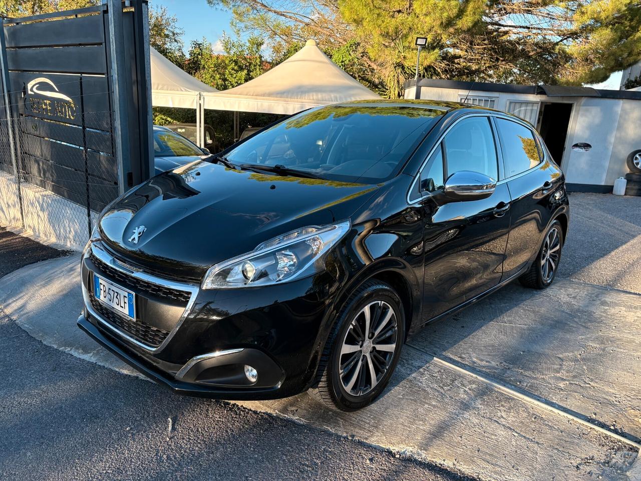 Peugeot 208 Allure KM Certificati (Tetto panoramico)