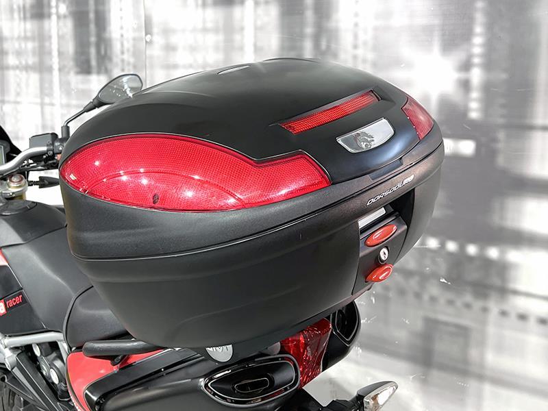 Aprilia Dorsoduro 750