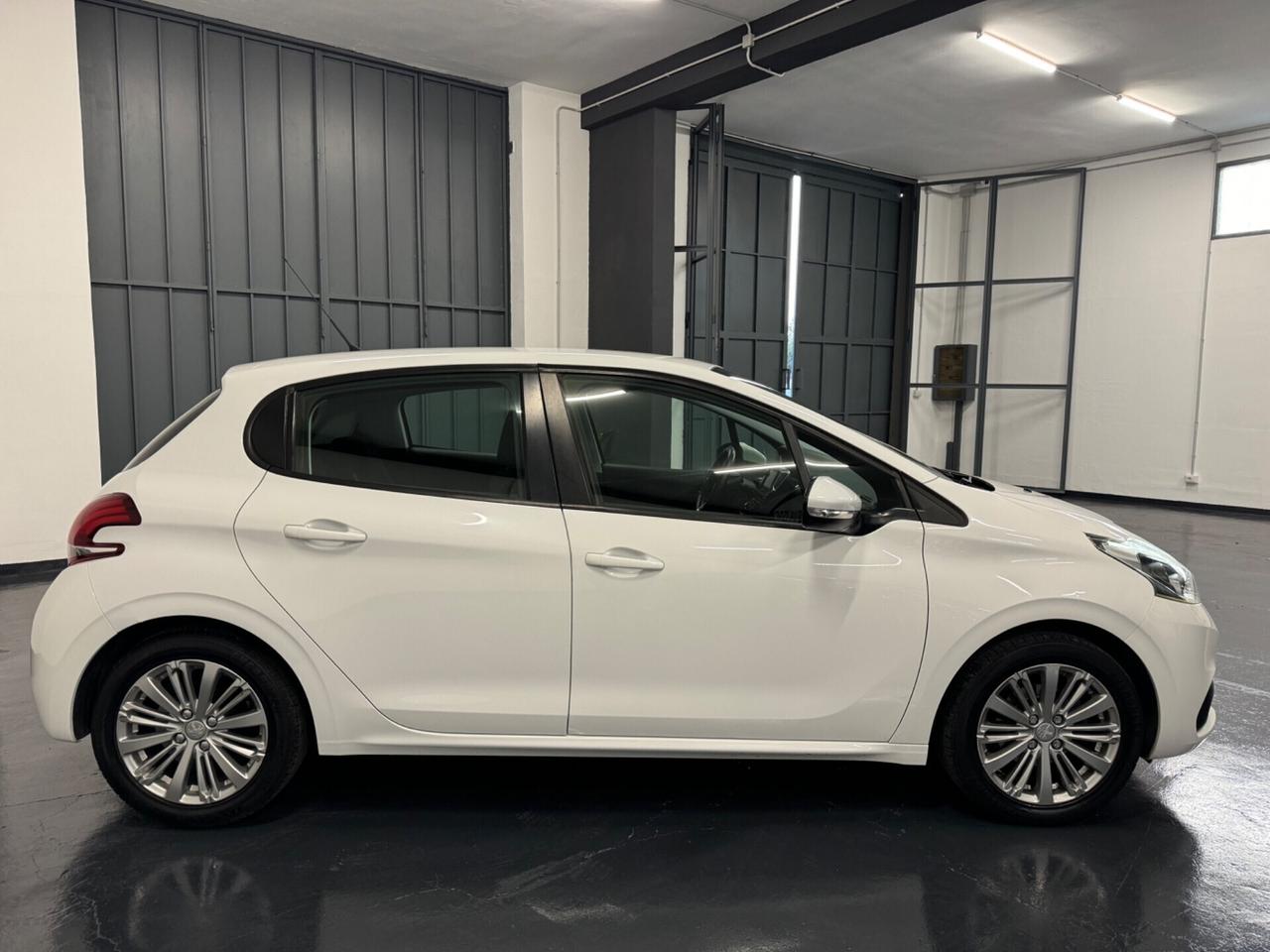 Peugeot 208 1.2 82cv 5p Allure PREZZO REALE!