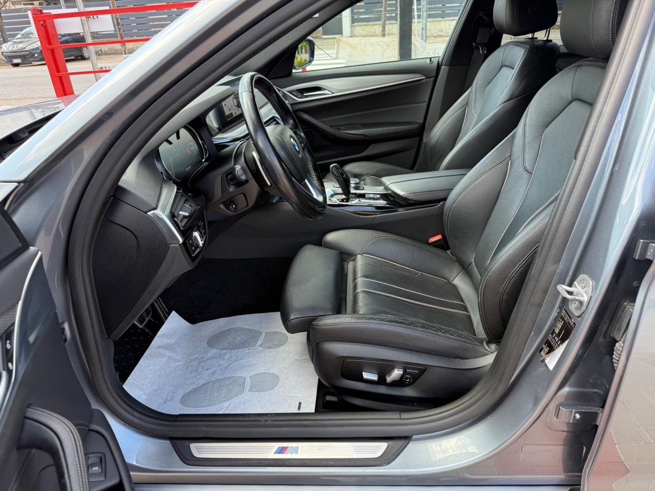 Bmw 520d aut. Touring Msport,CERCHI 19 ,IVA ESPOSTA