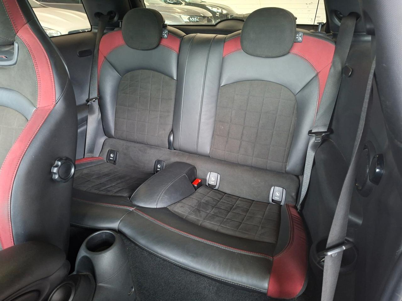 MINI John Cooper Works 2.0 BENZINA / FULL OPTIONAL / 230CV / EURO 6B