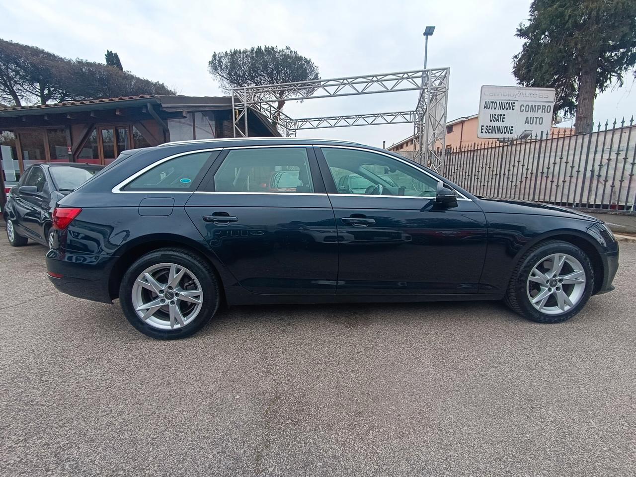 Audi A4 Avant 2.0 TDI 122 CV Sport