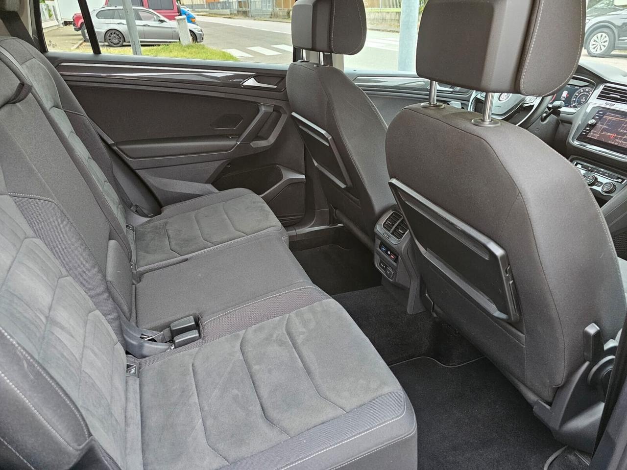 Volkswagen Tiguan Allspace 2.0 TDI 150cv DSG*Navi*Cockpit*Bi-Xeno*