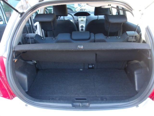 TOYOTA Yaris 1.3 5p VENDE PRIVATO