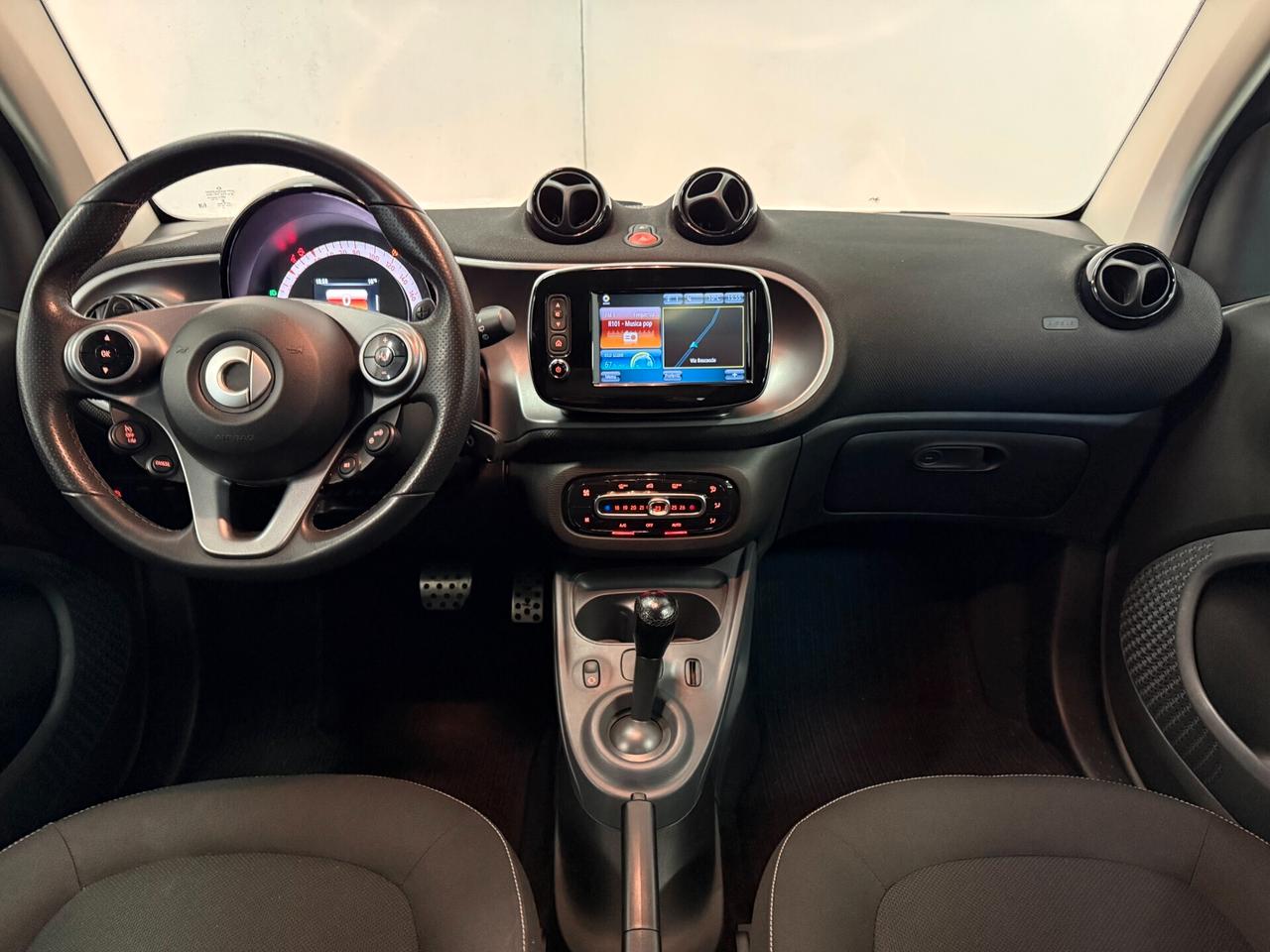 smart forTwo 1.0 Brabus Style 71cv Twinamic