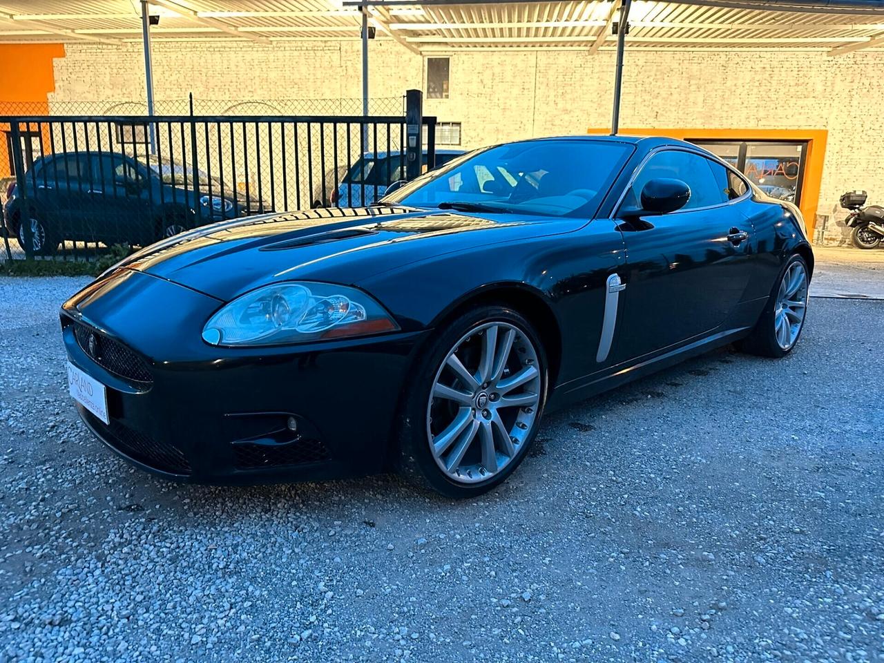 Jaguar XKR 4.2 V8 Portfolio Coupé