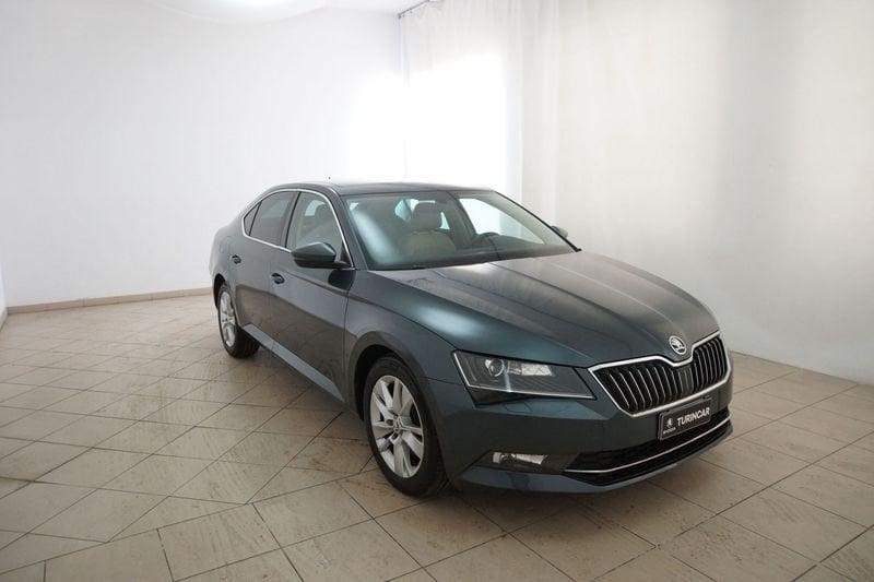 Skoda Superb 2.0 TDI DSG Style