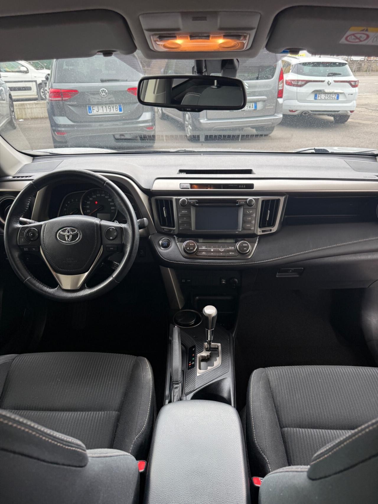 TOYOTA RAV4 2.0 D-4D 4WD STYLE 4X4