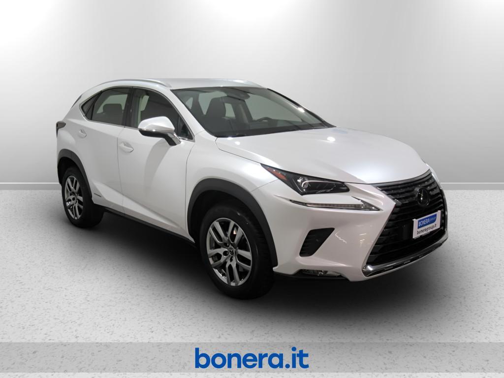 Lexus NX 300 300 2.5 Hybrid Premium 4WD CVT