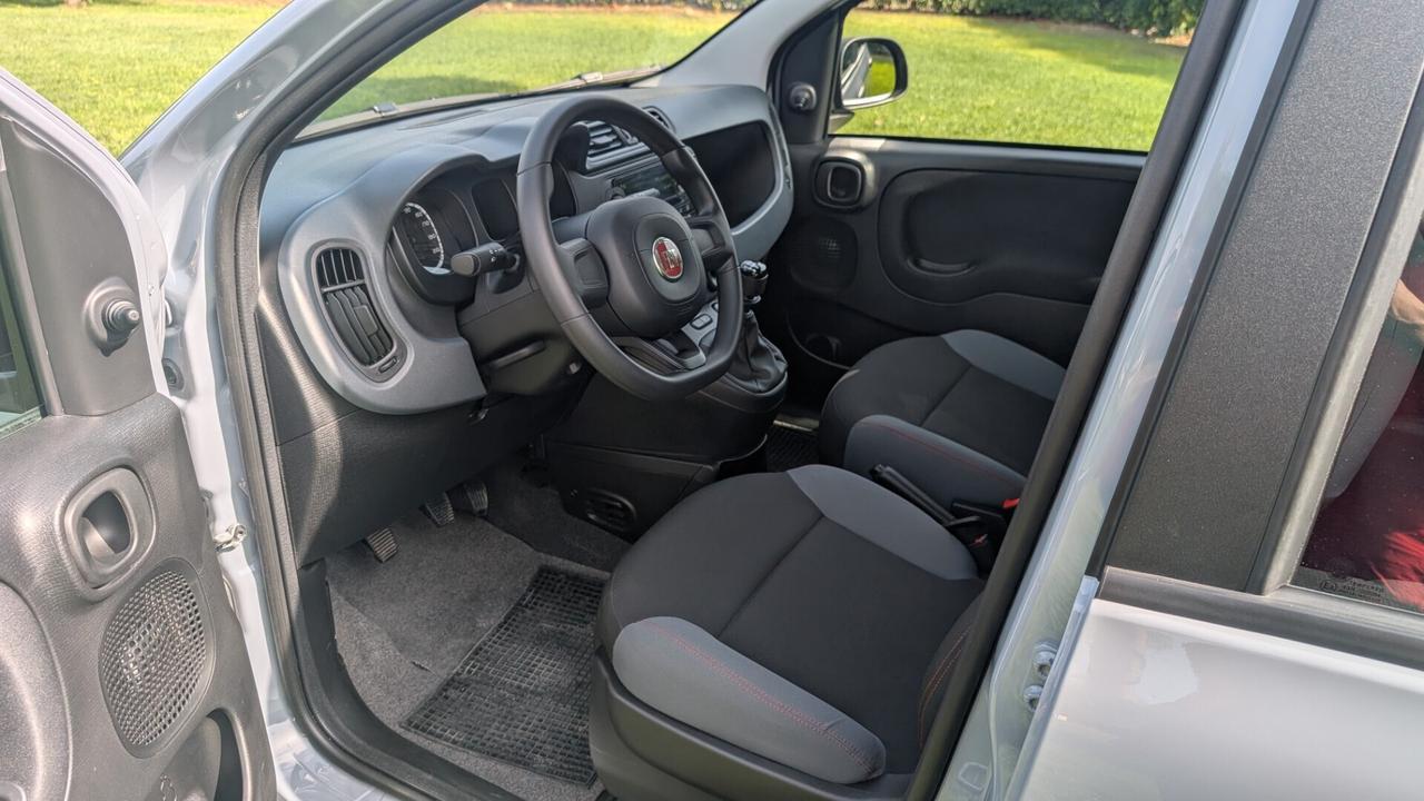 Fiat Panda 1.2 Easy SOLO 4000 KM!