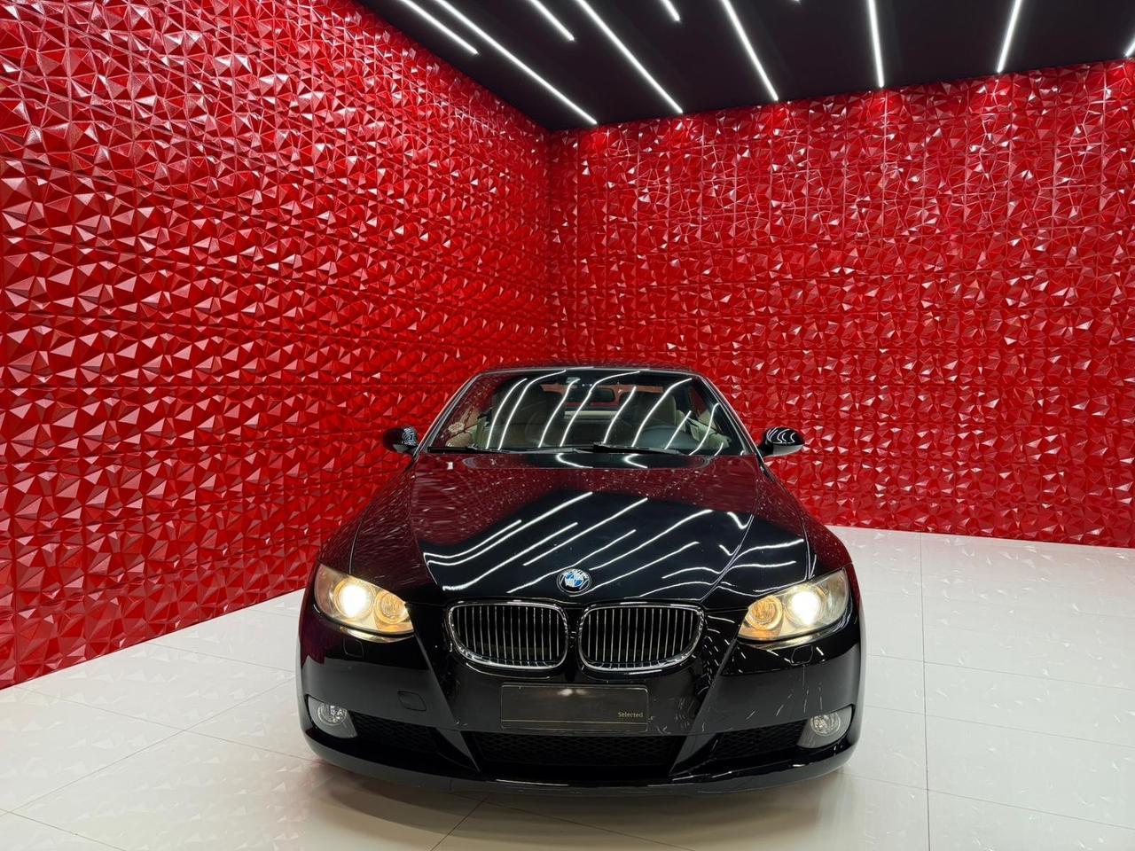 Bmw 325i Cabrio cat Attiva 218Cv