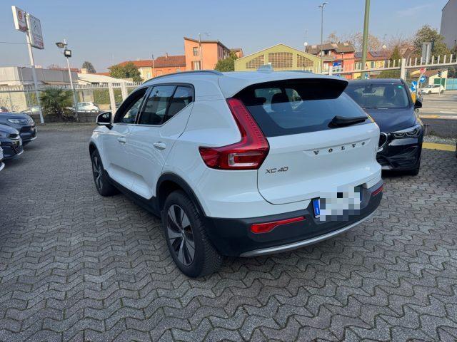 VOLVO XC40 T4 Recharge Plug-in Hybrid automatico sport