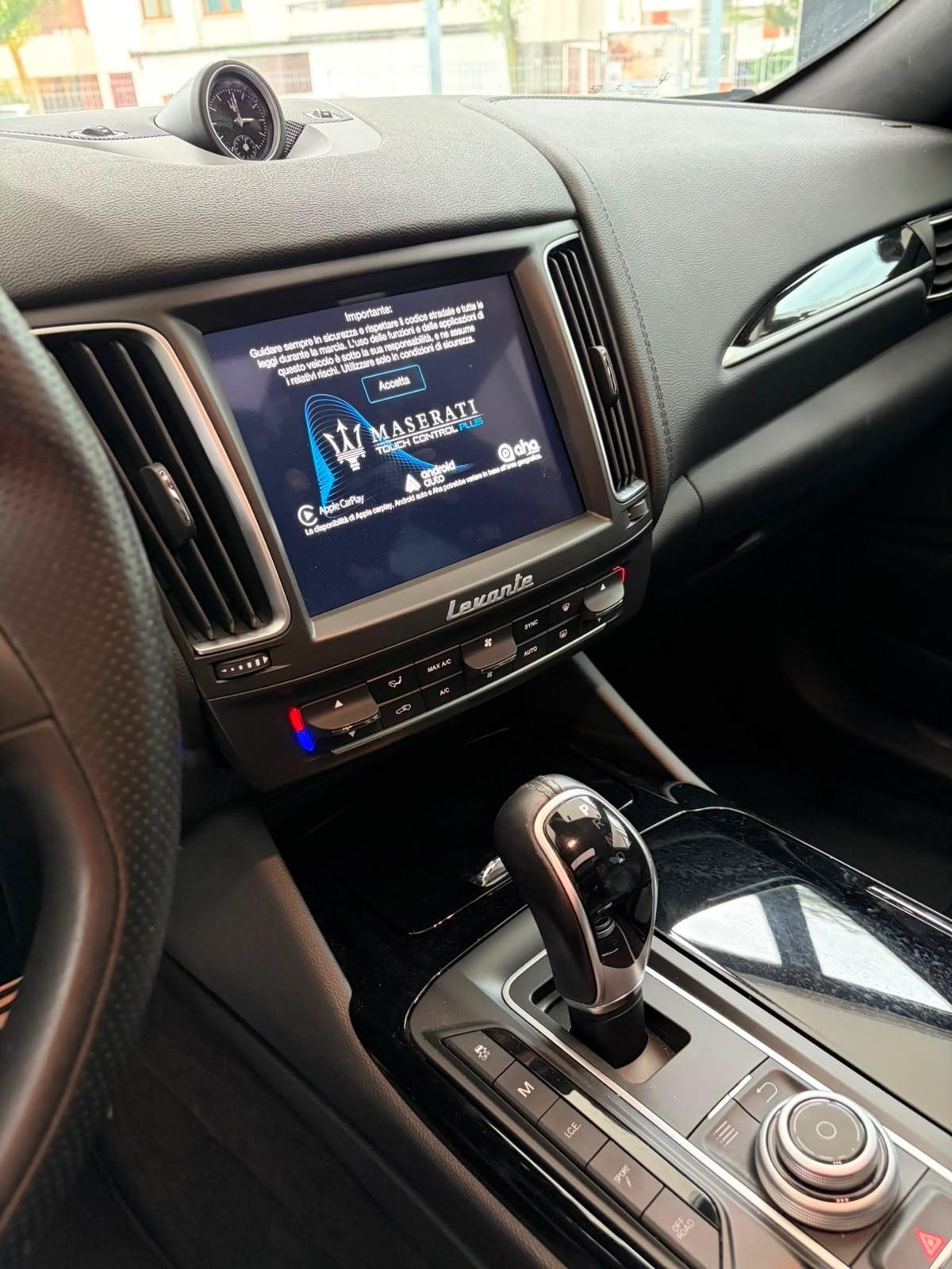 Maserati Levante V6 Diesel 275 CV AWD